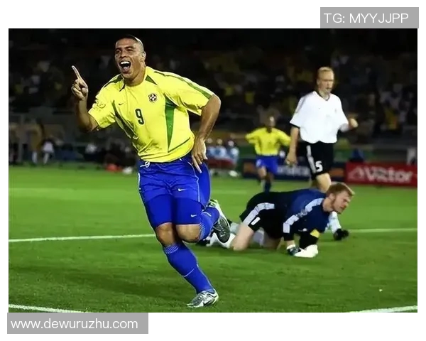 世界足球巨星风采盘点 揭秘那些成就卓著的国际球员们 世界足球巨星风采盘点 揭秘那些成就卓著的国际球员们