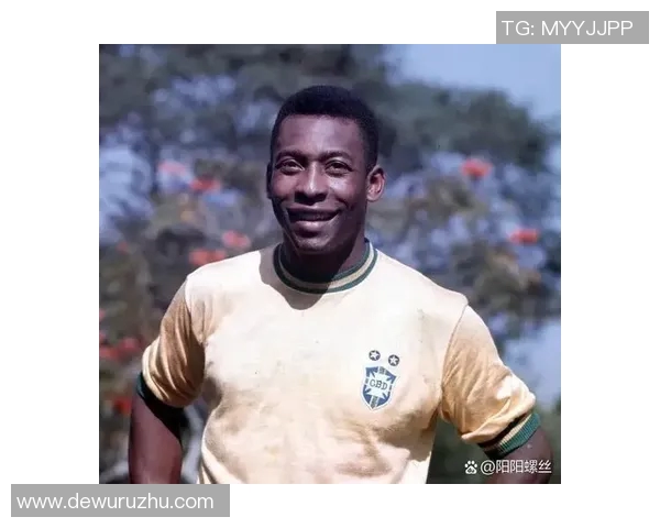 三个足球巨星三个时代的传奇对比与影响探讨 三个足球巨星三个时代的传奇对比与影响探讨