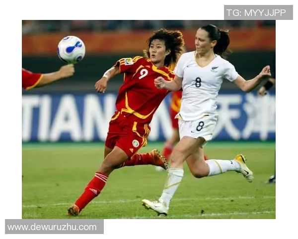 中国女足球星风采展现 领略她们场上拼搏与荣耀背后的故事 中国女足球星风采展现 领略她们场上拼搏与荣耀背后的故事